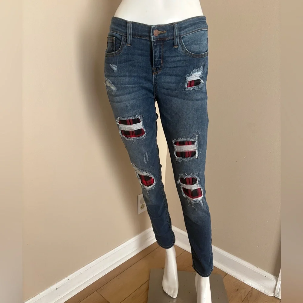 Judy Blue JB8268DK Buffalo Plaid Patch Skinny Jeans Size 9 39